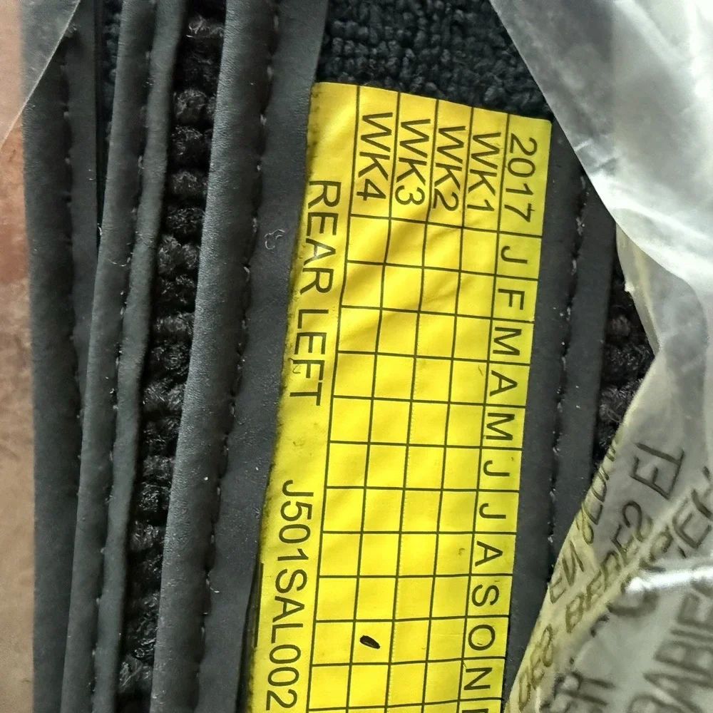 OEM Subaru Outback Carpet Floor Mats Set 4 Black 2015-2019 New J501SAL002